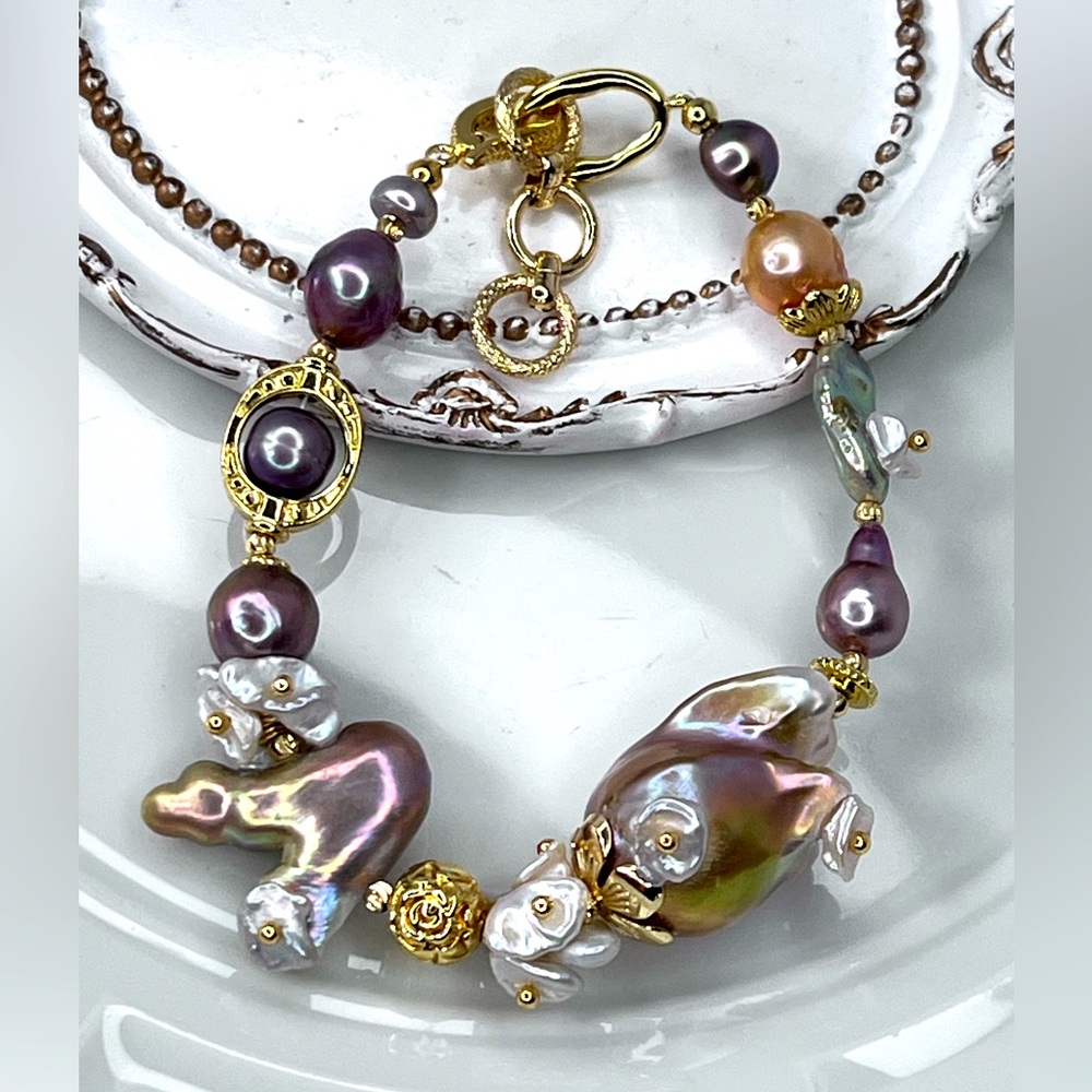 Handmade Freshwater Unicorn Flameball Unique Pearl Bracelet